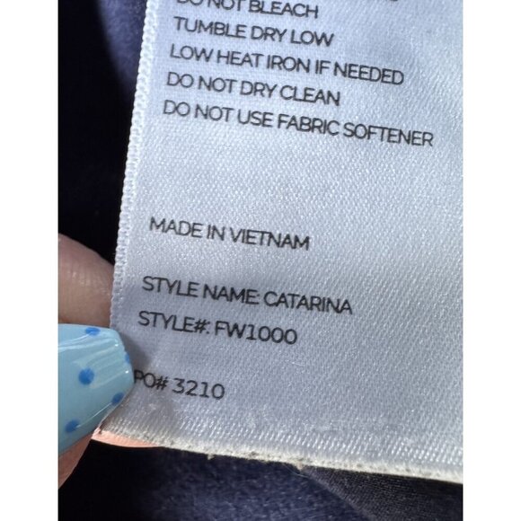 FIGS Woman's Sz XXL Catarina Navy Blue Scrub Top Pocket - Picture 6 of 9